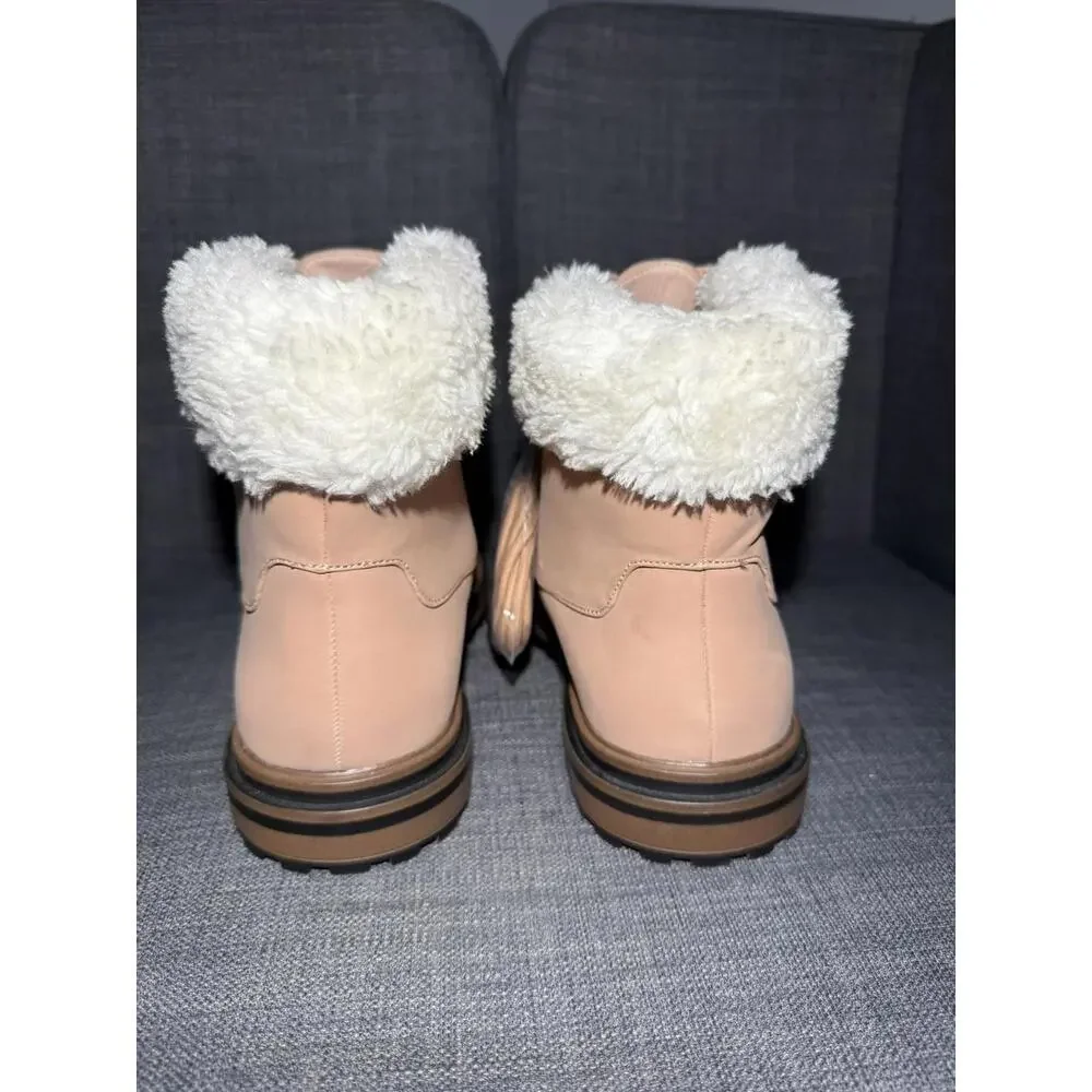 Torrid Boots Womens Size 8W Beige Faux Shearling Lace Up Winter‎ Hiking Fur Trim